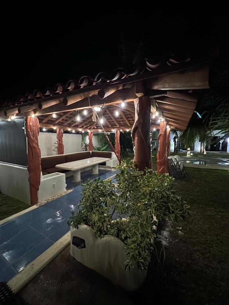 Turtle Beach Villas Zihuatanejo Esterno foto