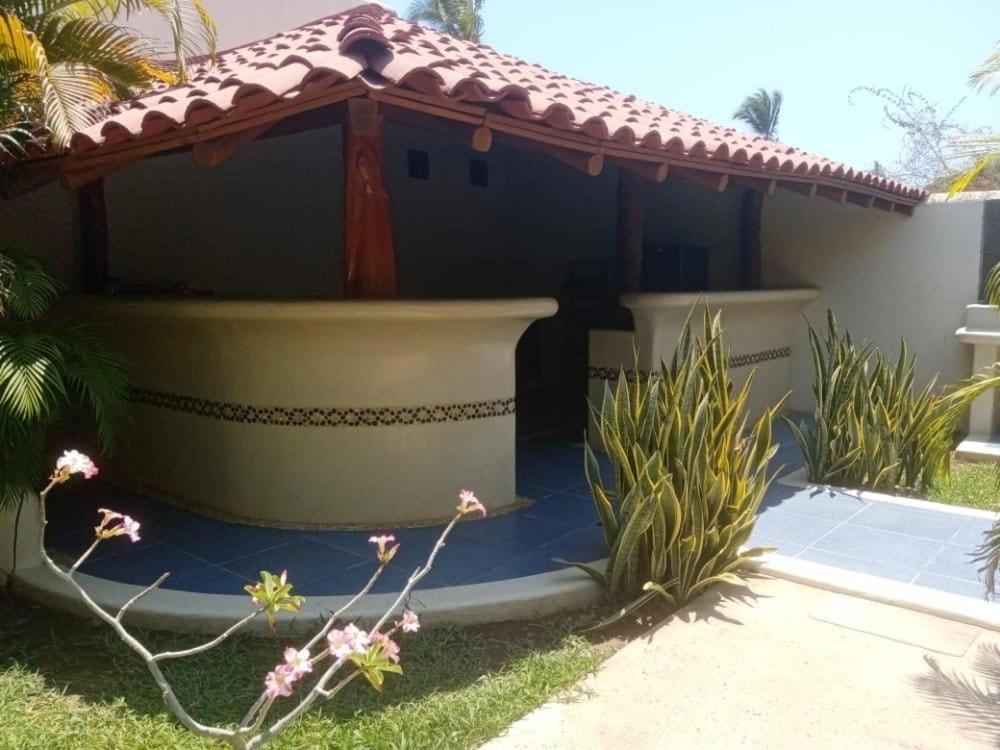 Turtle Beach Villas Zihuatanejo Esterno foto